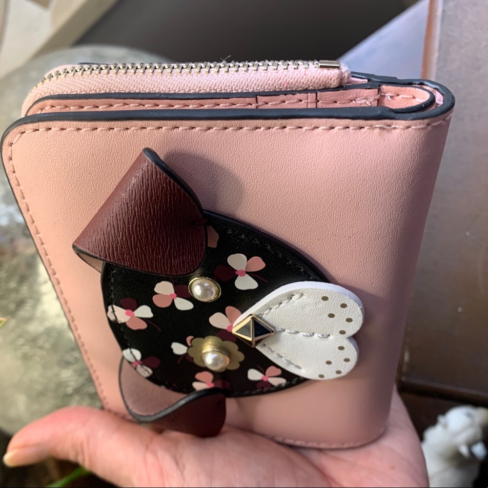 RARE❤️Authentic Kate Spade leather pup L.Zip around wallet/ID❤️ - Picture 8 of 8